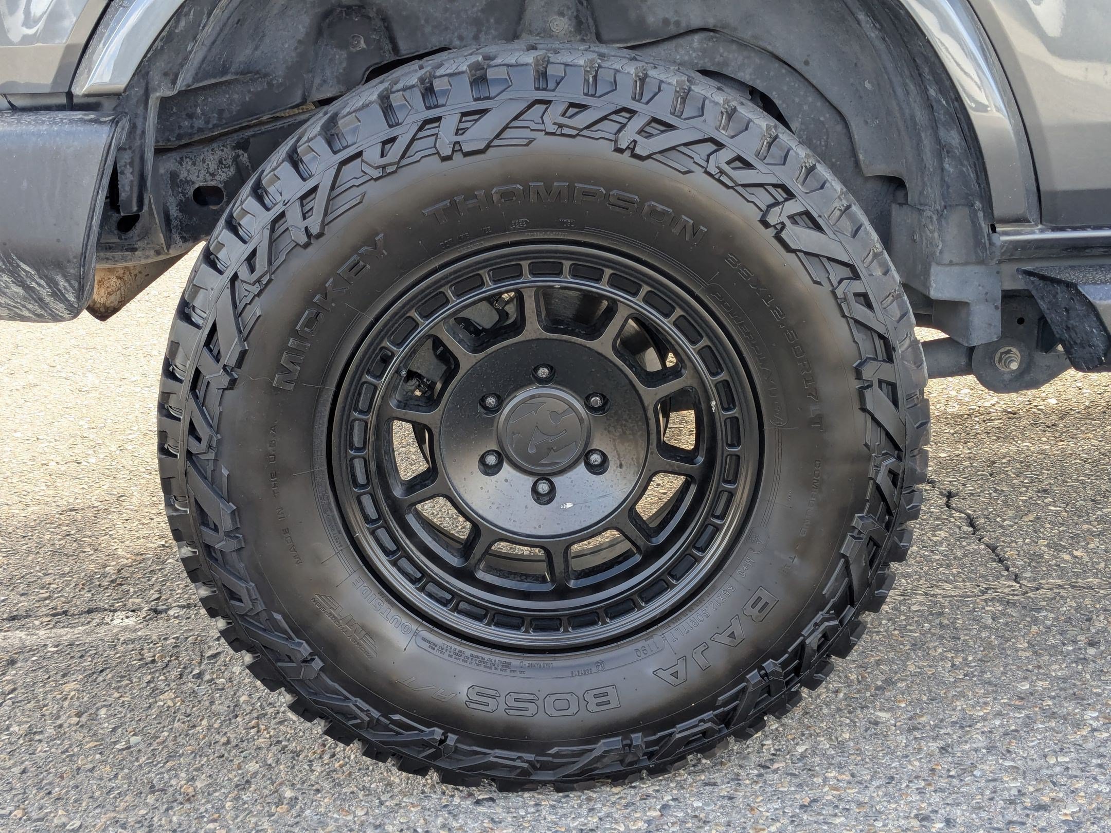 Used 2021 Ford Bronco Outer Banks AWD/4WD image 13
