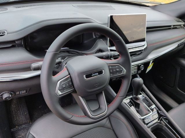 New 2026 Jeep Compass Trailhawk w/ Sun, Sound & Navigation Group image 11