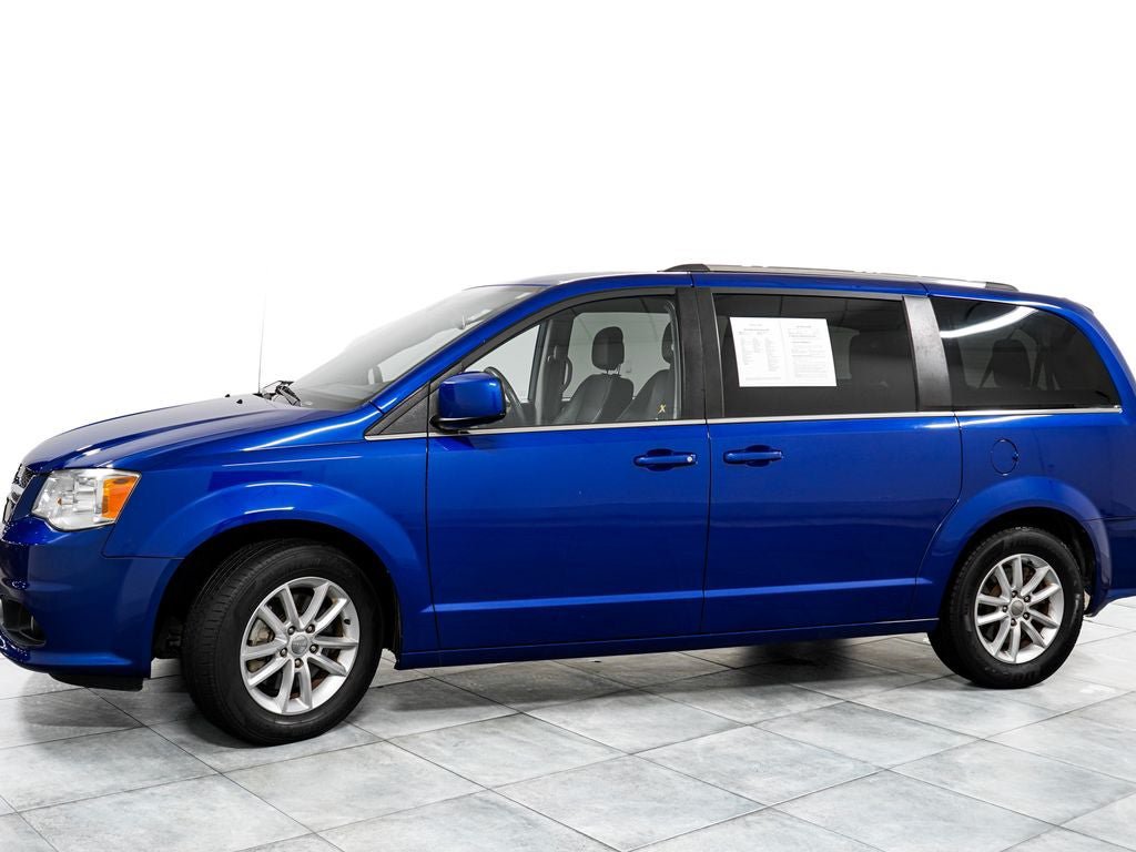 Used 2019 Dodge Grand Caravan SXT FWD image 4