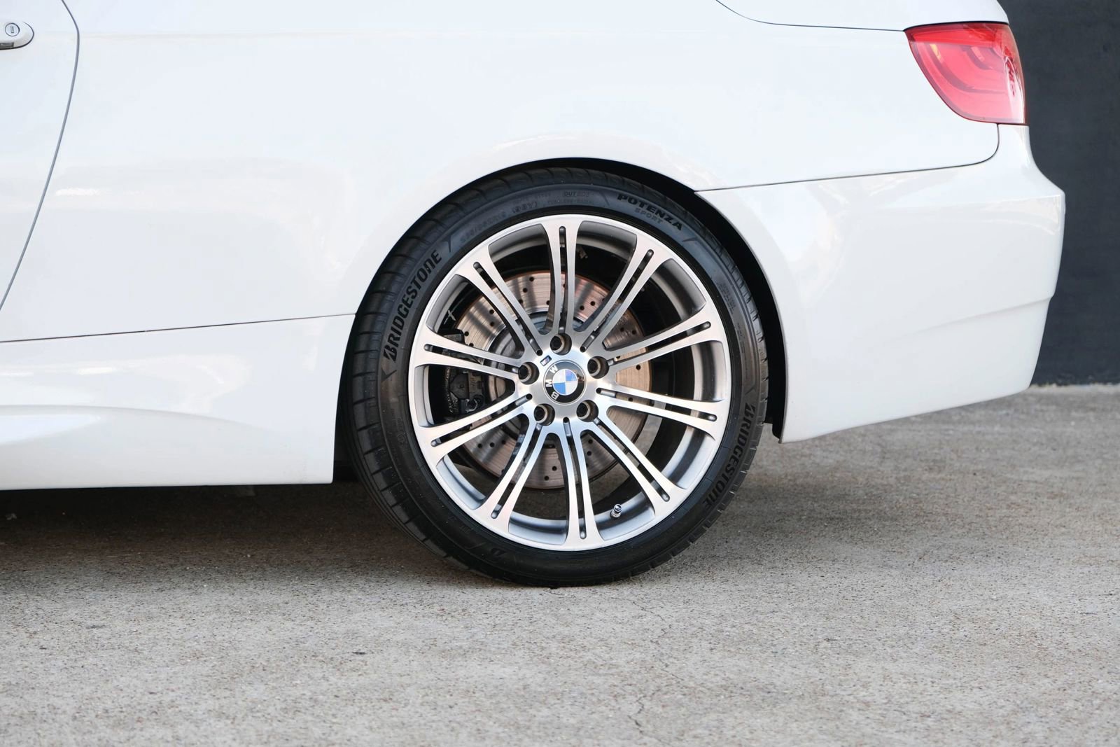 Used 2013 BMW M3 Convertible image 10