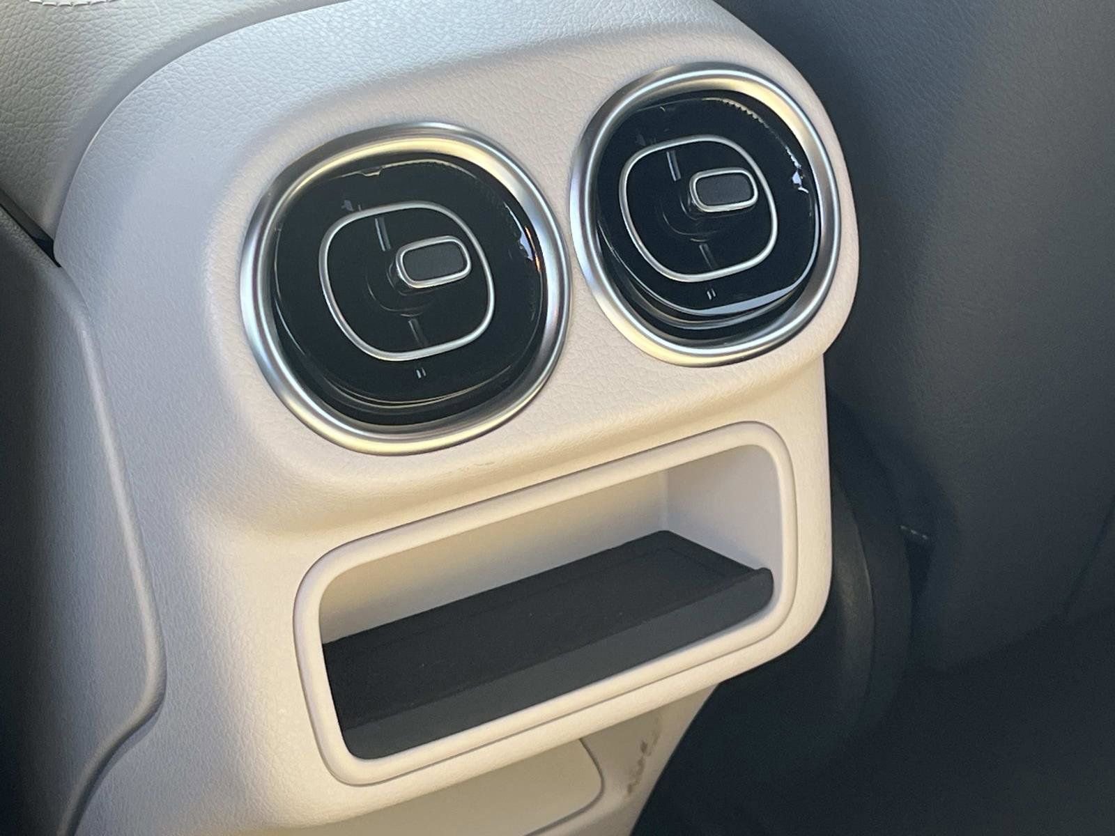 Certified 2025 Mercedes-Benz GLC 300 image 14