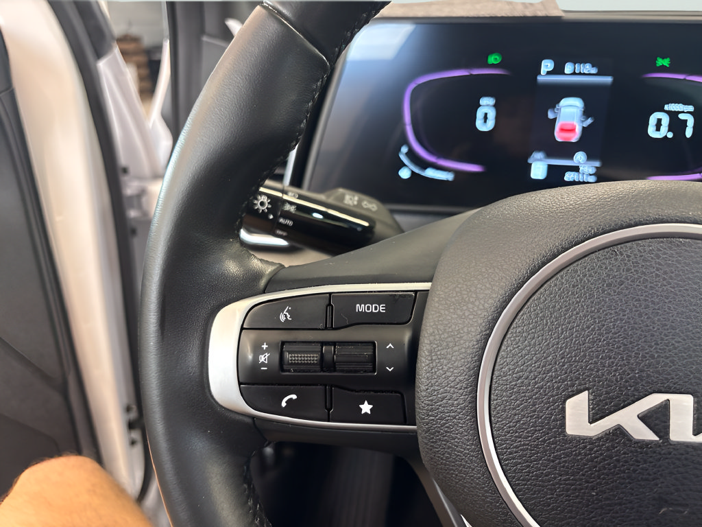 Certified 2023 Kia Sportage X-Line w/ X-Line Premium Package AWD/4WD image 25