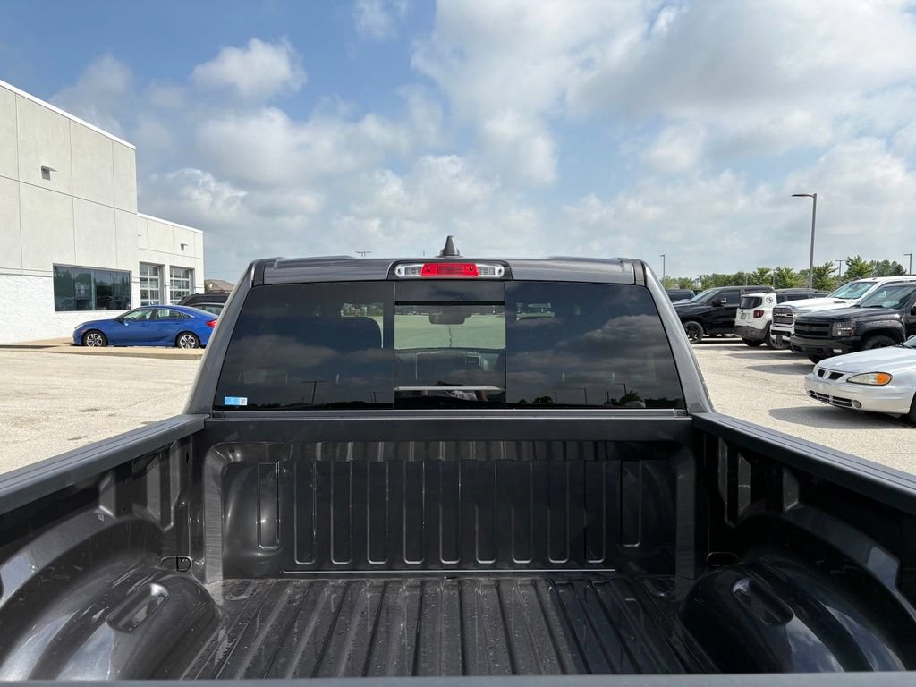 New 2026 RAM 1500 Express AWD/4WD image 11