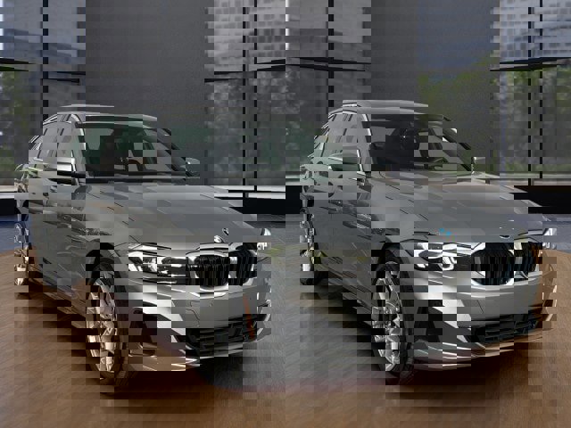 Used 2025 BMW 330i Sedan image 10