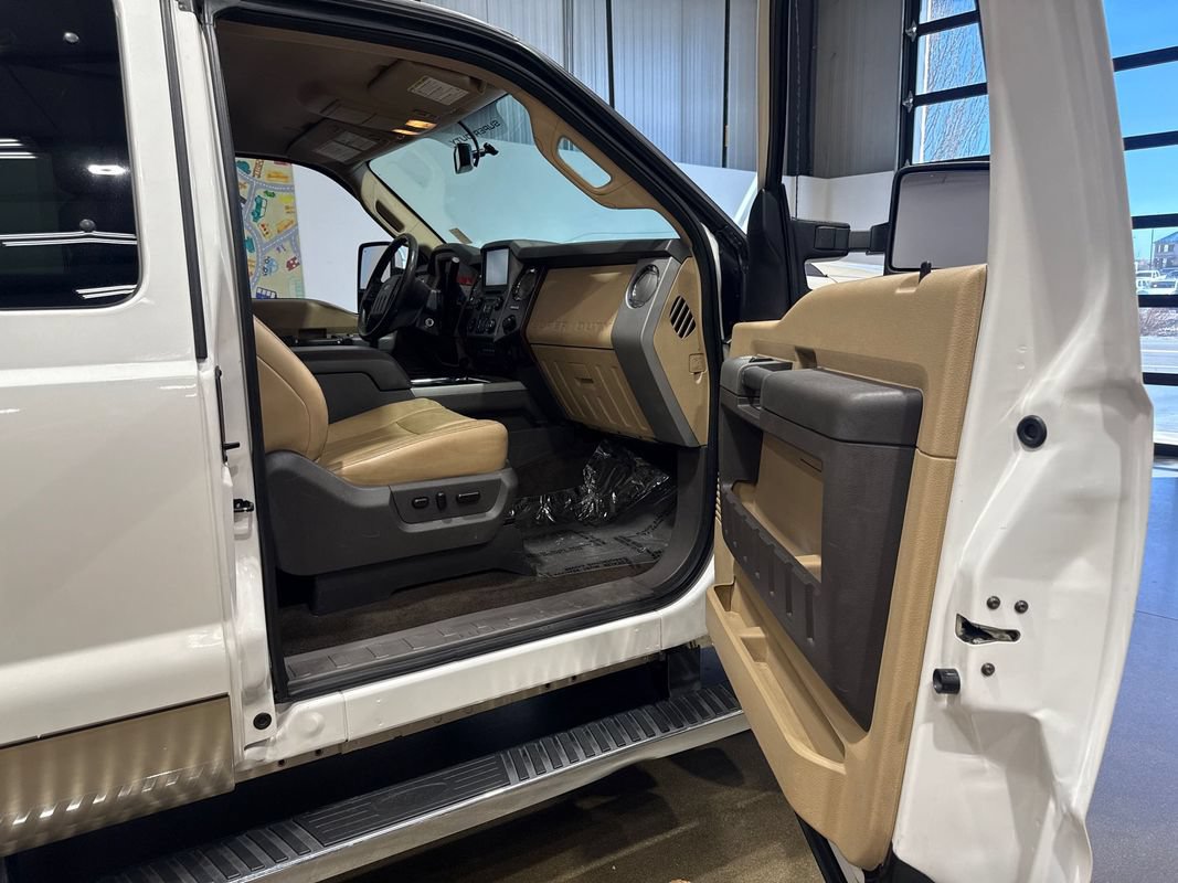 Used 2013 Ford F250 Lariat w/ Chrome Pkg AWD/4WD image 95