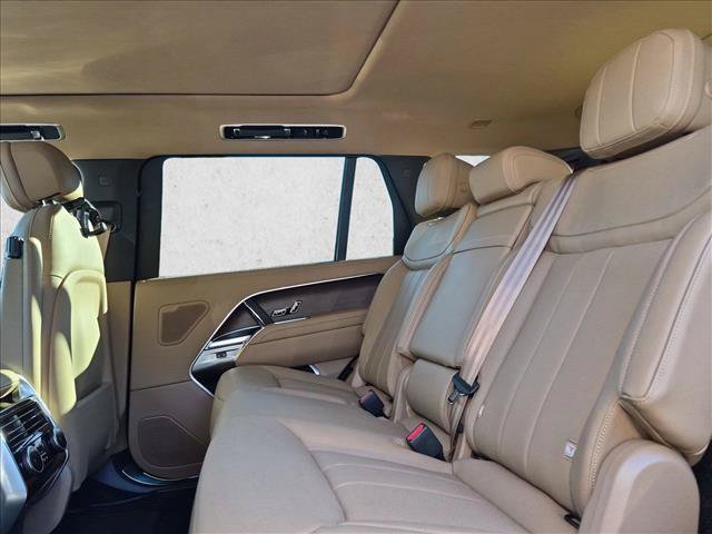 New 2027 Land Rover Range Rover Long Wheelbase SE AWD/4WD image 24