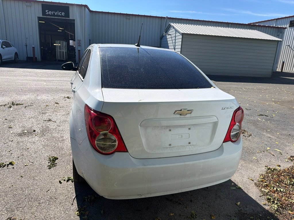 Used 2014 Chevrolet Sonic LS FWD image 4