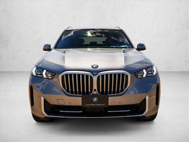 Certified 2024 BMW X5 xDrive40i w/ Premium Package AWD/4WD image 2