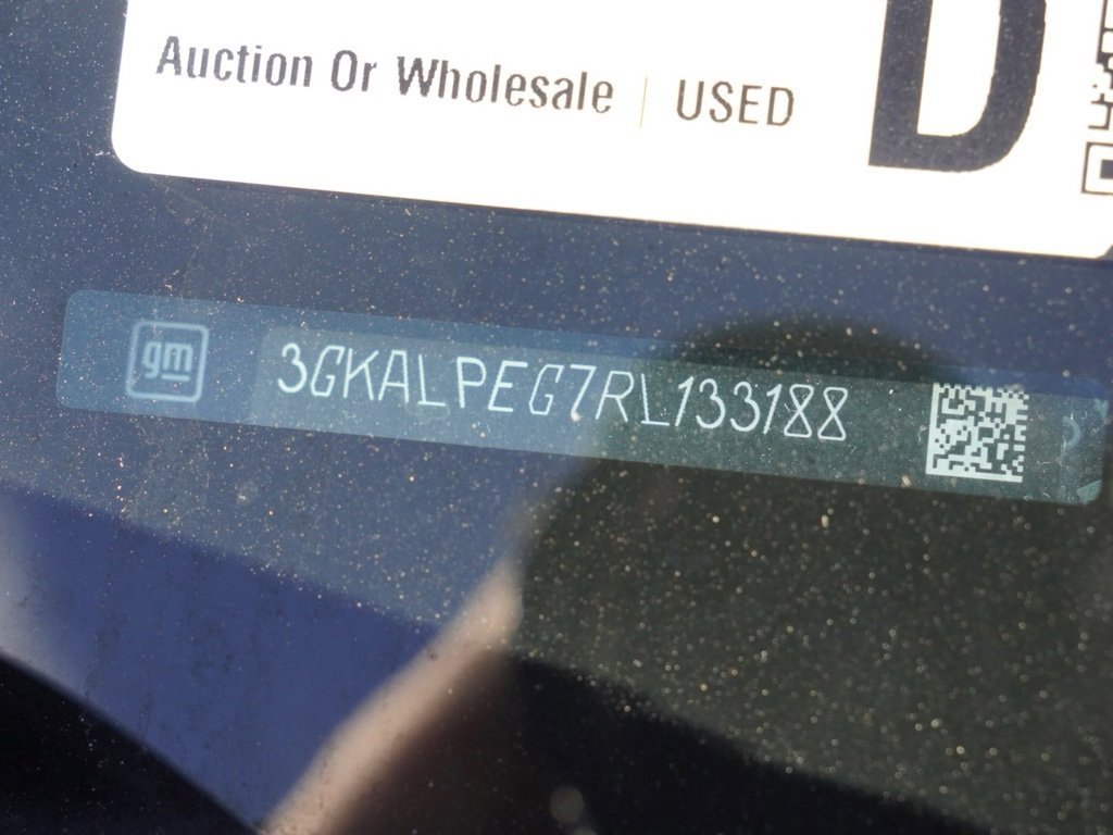 Used 2024 GMC Terrain SLT image 27