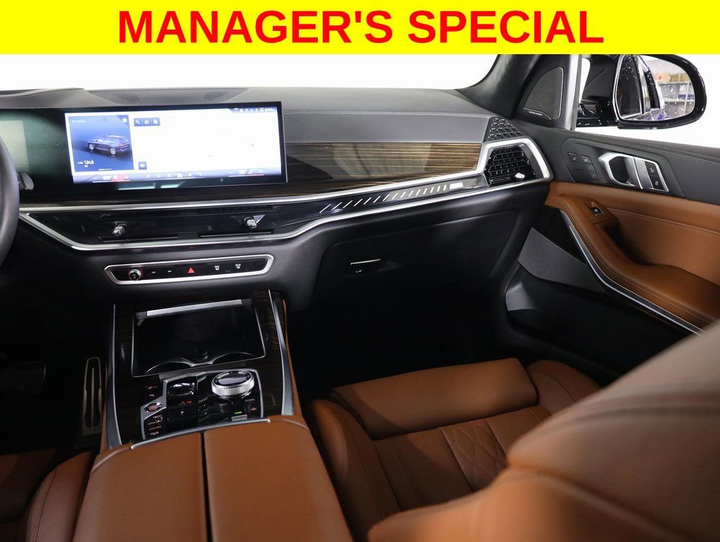 Used 2026 BMW X7 M60i image 45