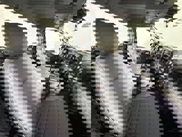 New 2026 Ford F350 XL w/ XL Chrome Package image 15