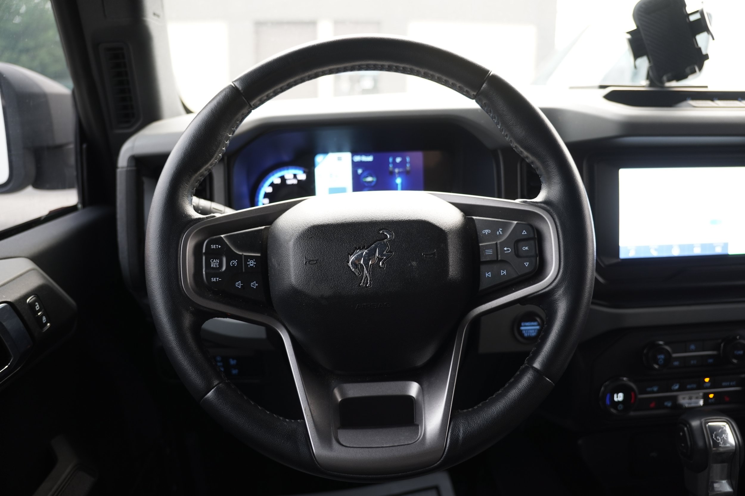 Used 2021 Ford Bronco Black Diamond AWD/4WD image 17