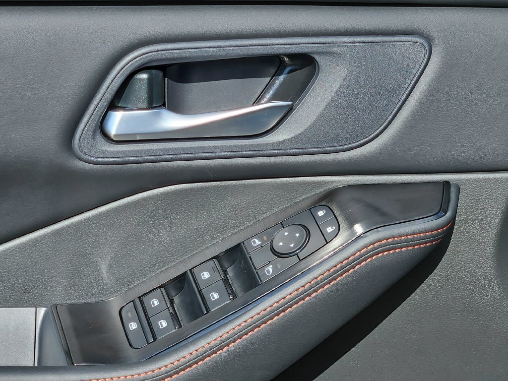 New 2026 Nissan Rogue SV AWD/4WD image 15