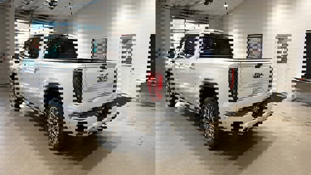 New 2026 GMC Sierra 1500 Denali Ultimate image 5