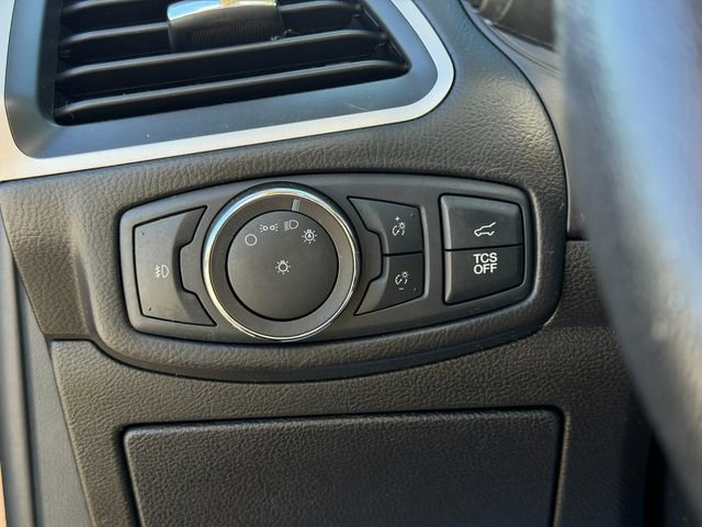 Used 2022 Ford Edge SEL w/ Convenience Package image 41