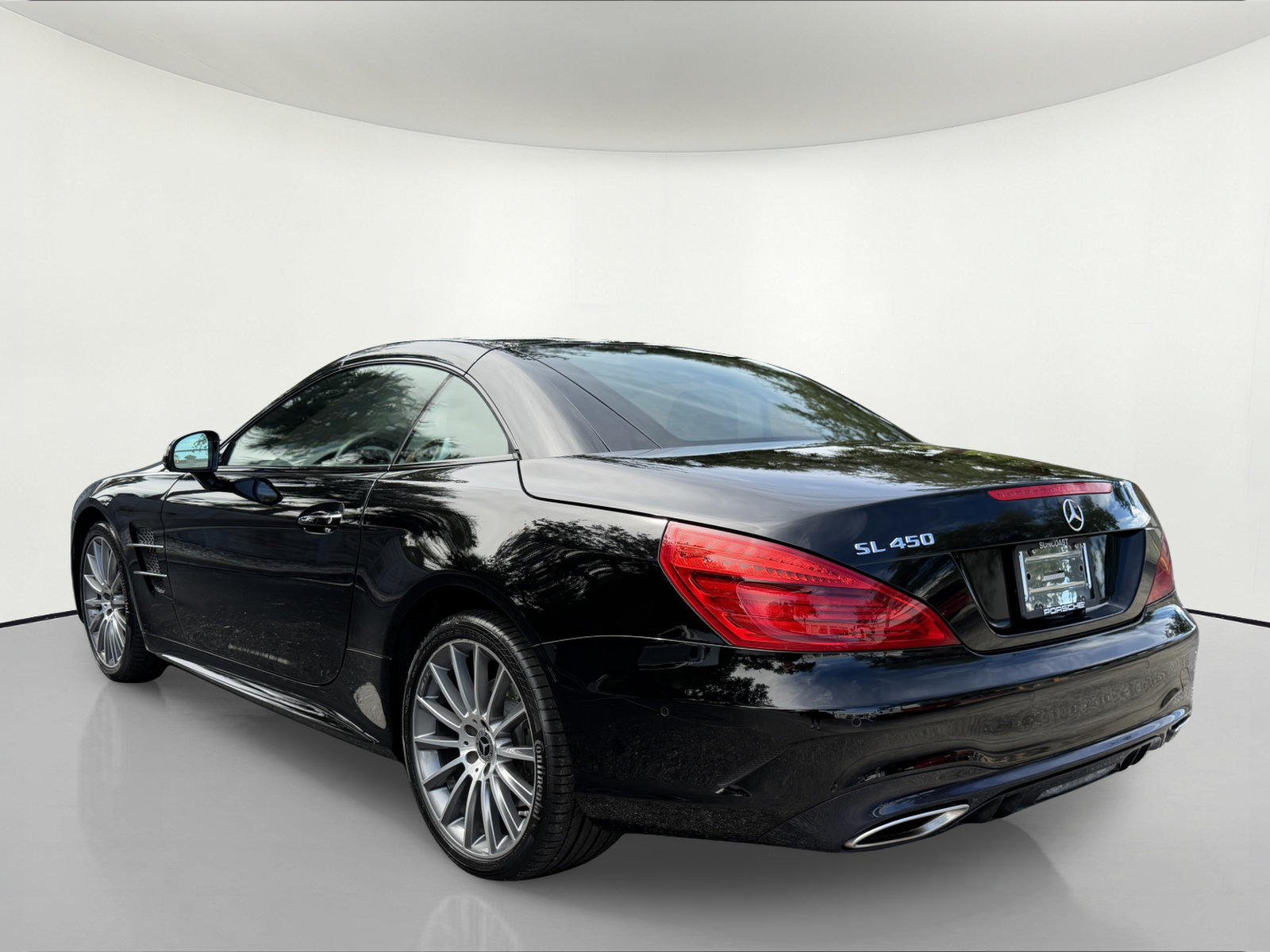 Used 2020 Mercedes-Benz SL 450 image 3