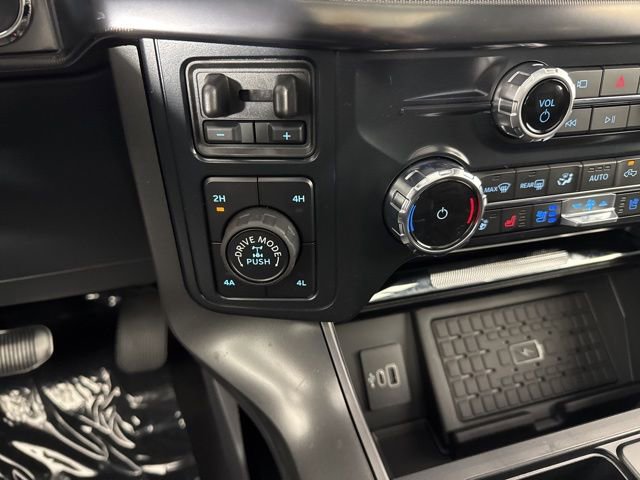 New 2025 Ford F150 Lariat w/ Equipment Group 501A Mid image 13