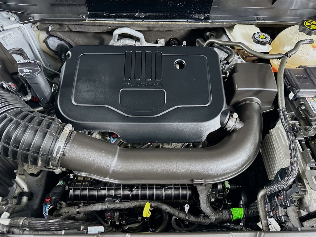 Used 2023 GMC Acadia SLE w/ Driver Convenience Package image 39