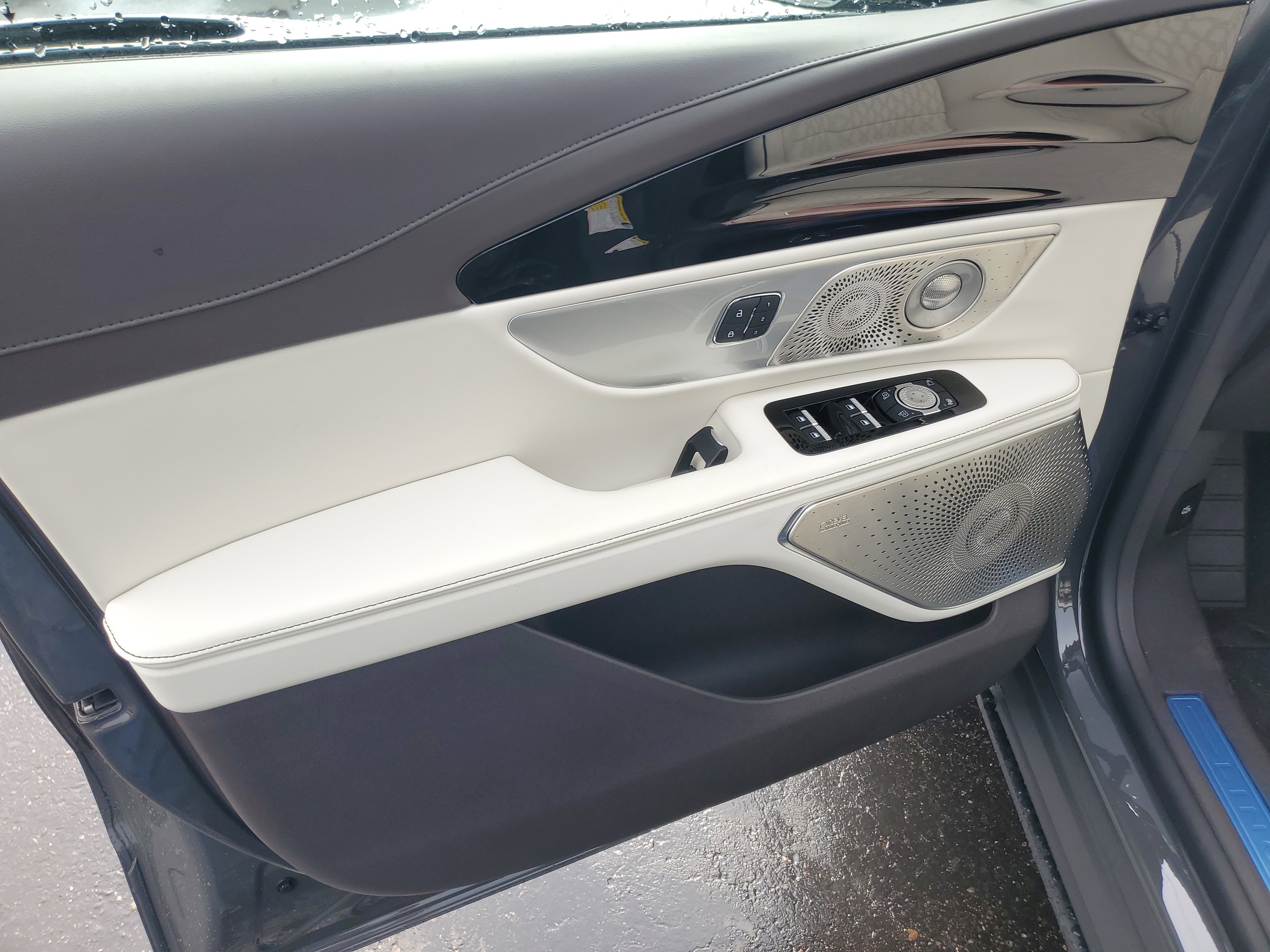 New 2026 Lincoln Nautilus Black Label AWD/4WD image 8