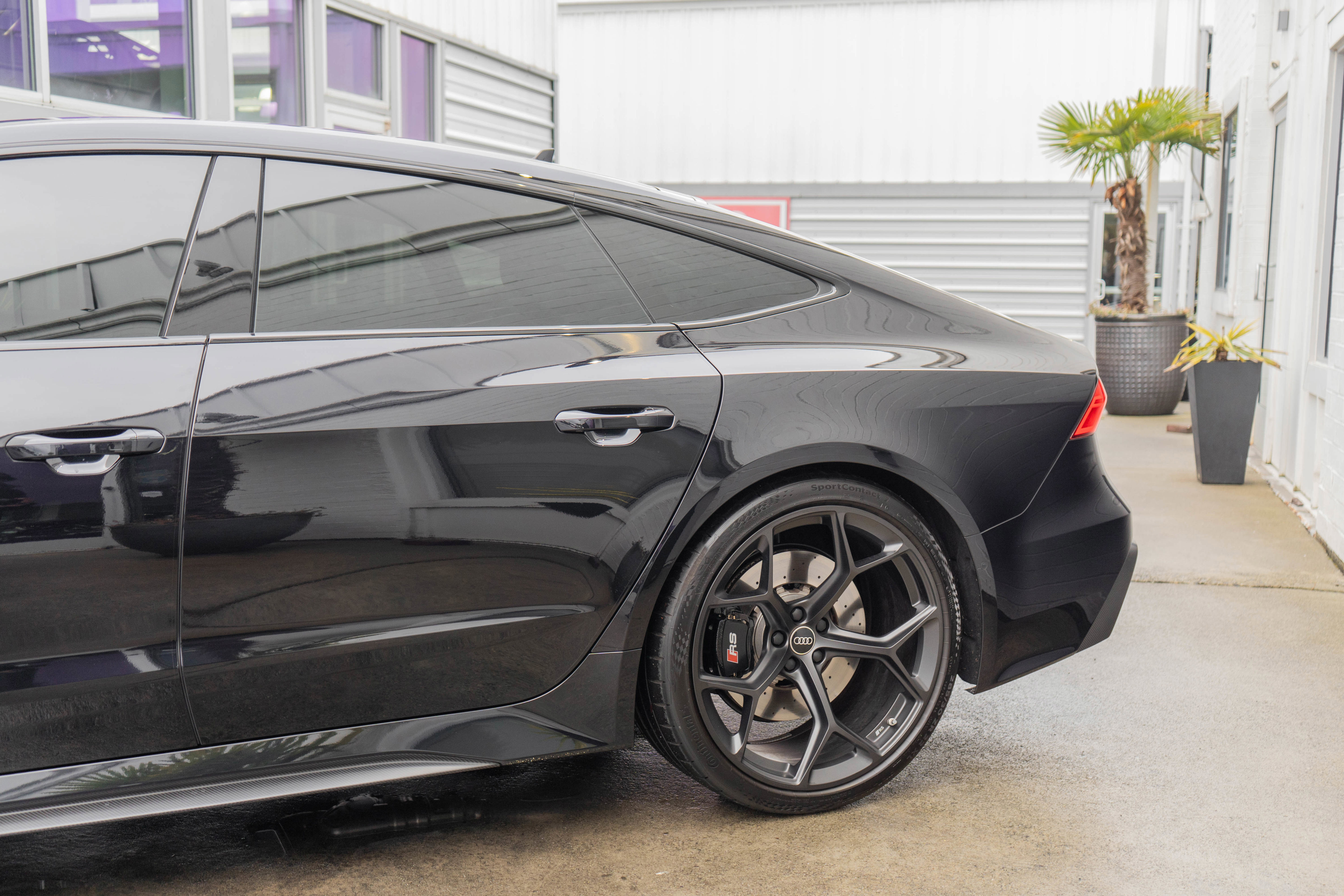 Used 2025 Audi RS 7 Performance image 5