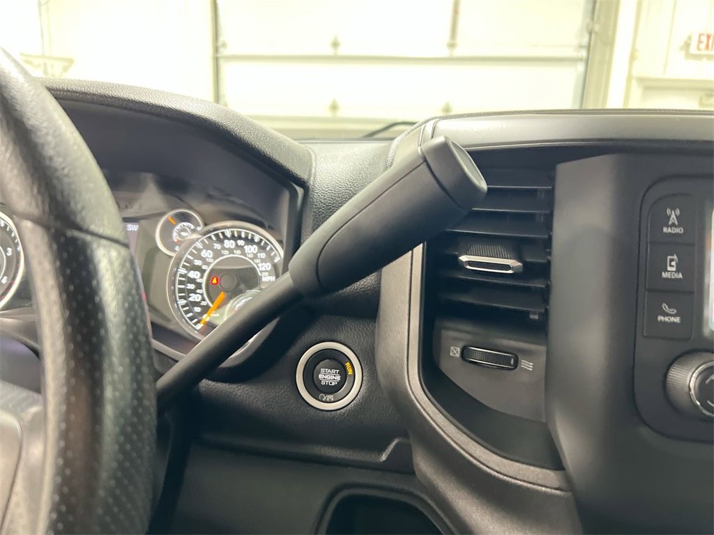 Used 2020 RAM 3500 Tradesman w/ Chrome Appearance Group image 17