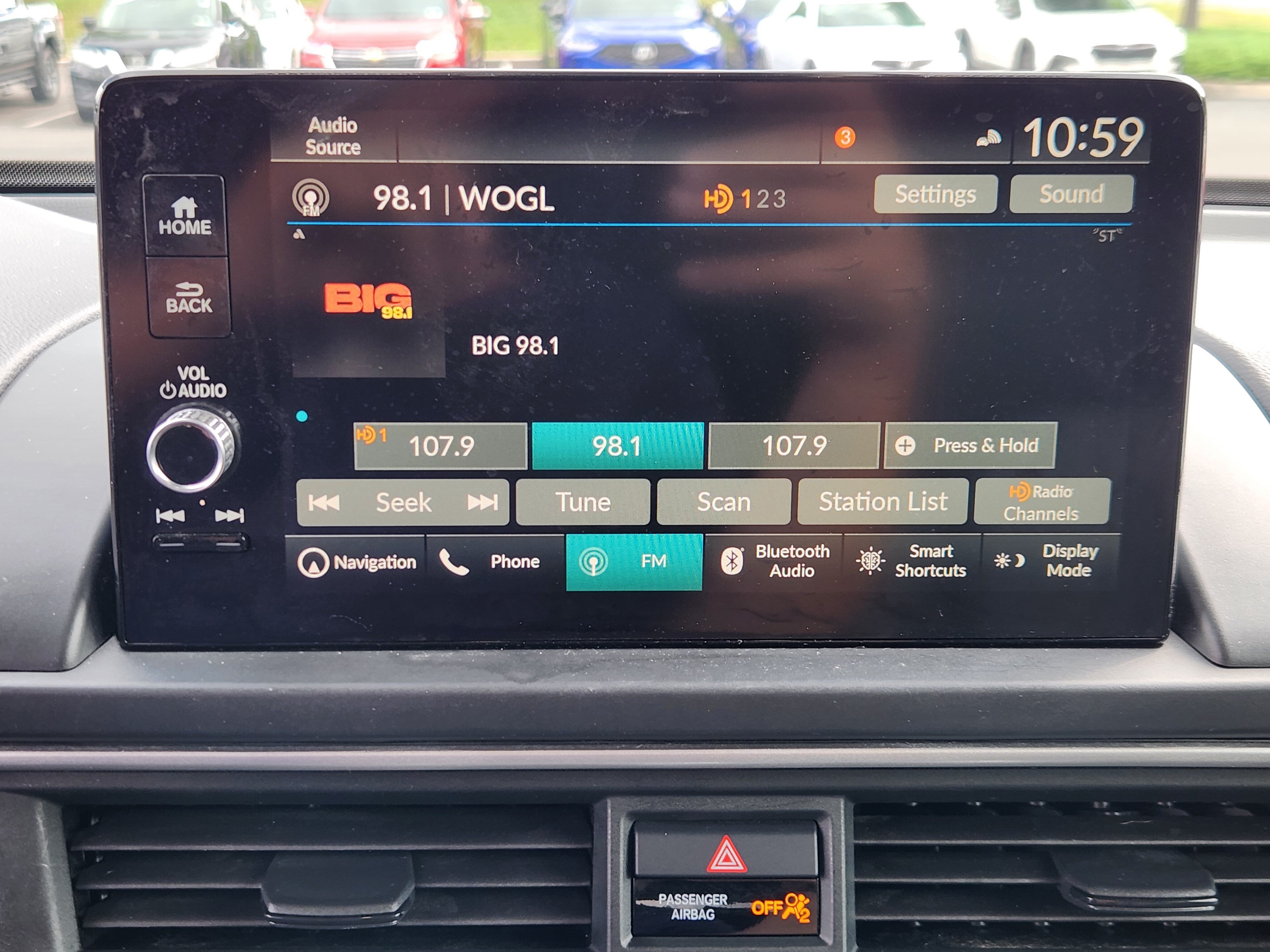 Certified 2023 Honda Pilot Touring image 11