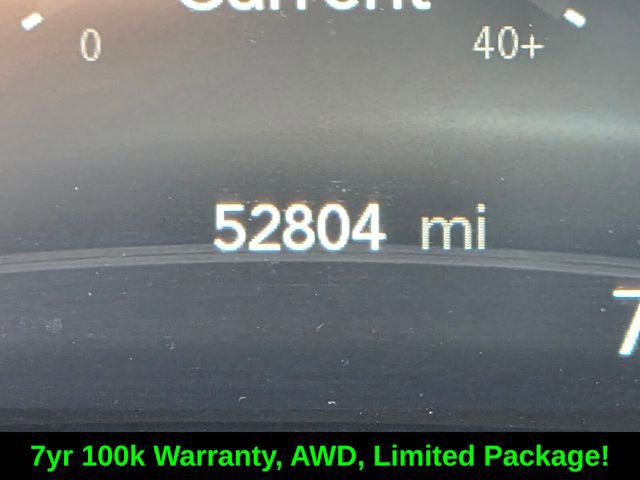 Used 2022 Chrysler Pacifica Limited w/ Uconnect Theater Family Group AWD/4WD image 34
