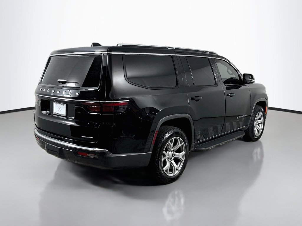 Used 2022 Jeep Wagoneer Series II AWD/4WD image 5