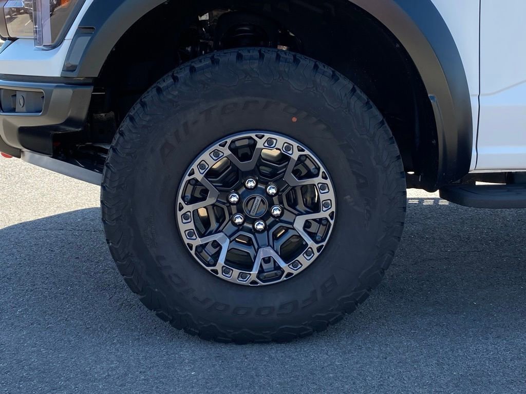 Used 2024 Ford F150 Raptor w/ Equipment Group 803A Raptor R AWD/4WD image 35