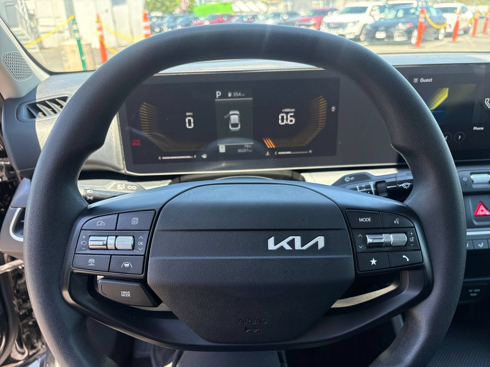 Used 2025 Kia K4 FWD image 28