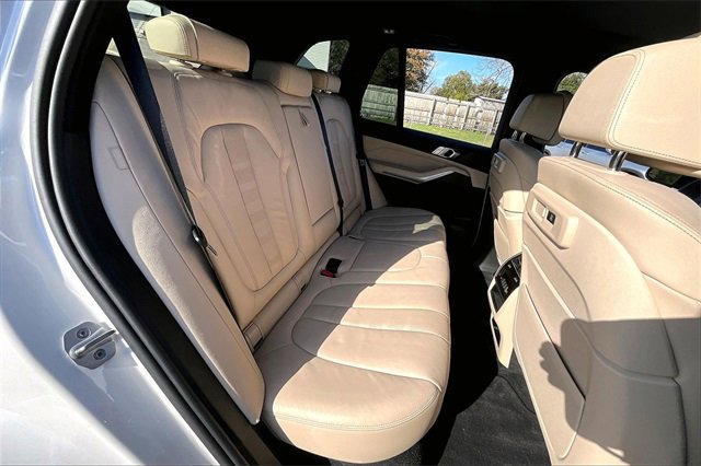 Used 2022 BMW X5 sDrive40i w/ Premium Package image 22