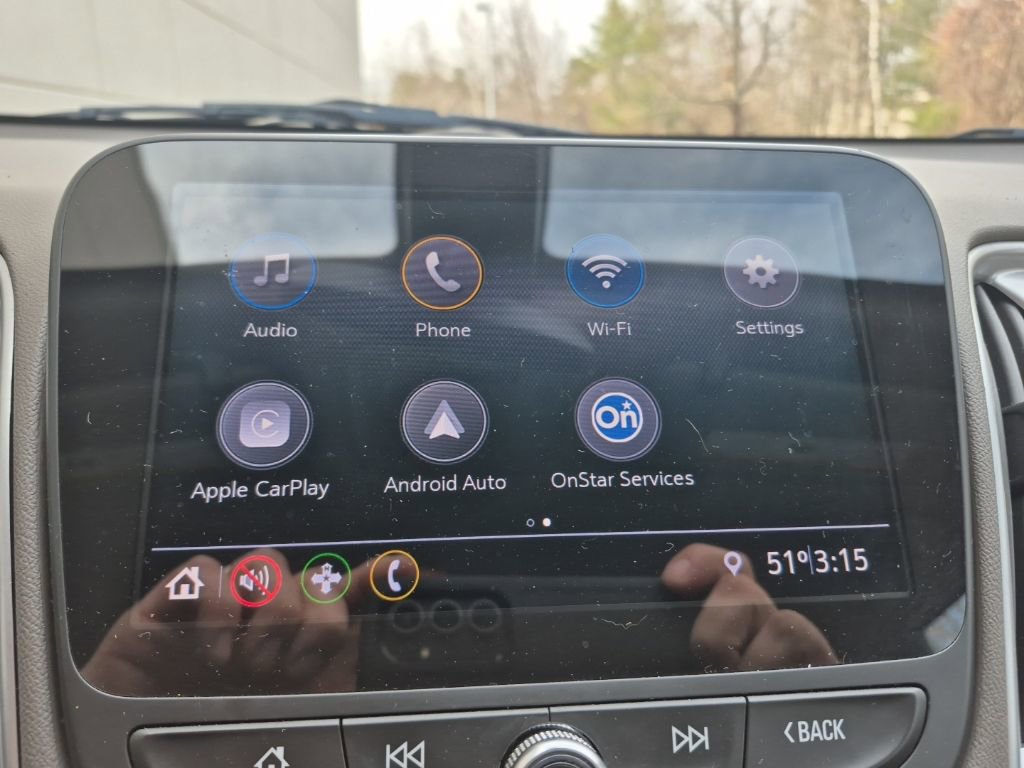 Used 2020 Chevrolet Malibu LS image 22