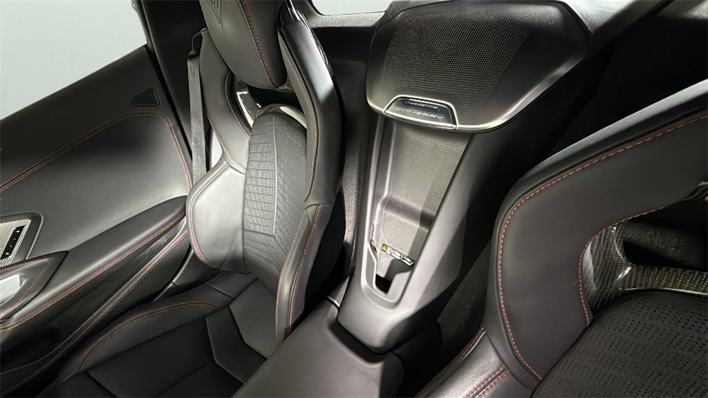 Used 2022 Chevrolet Corvette Stingray Premium Cpe w/ Z51 Performance Package image 25