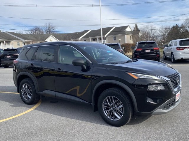 Used 2023 Nissan Rogue S image 7