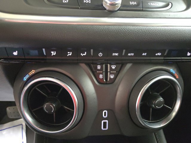 Used 2021 Chevrolet Blazer LT AWD/4WD image 20