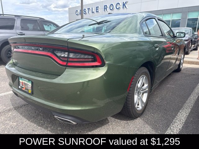 Used 2020 Dodge Charger SXT w/ Leather Interior Group RWD image 4