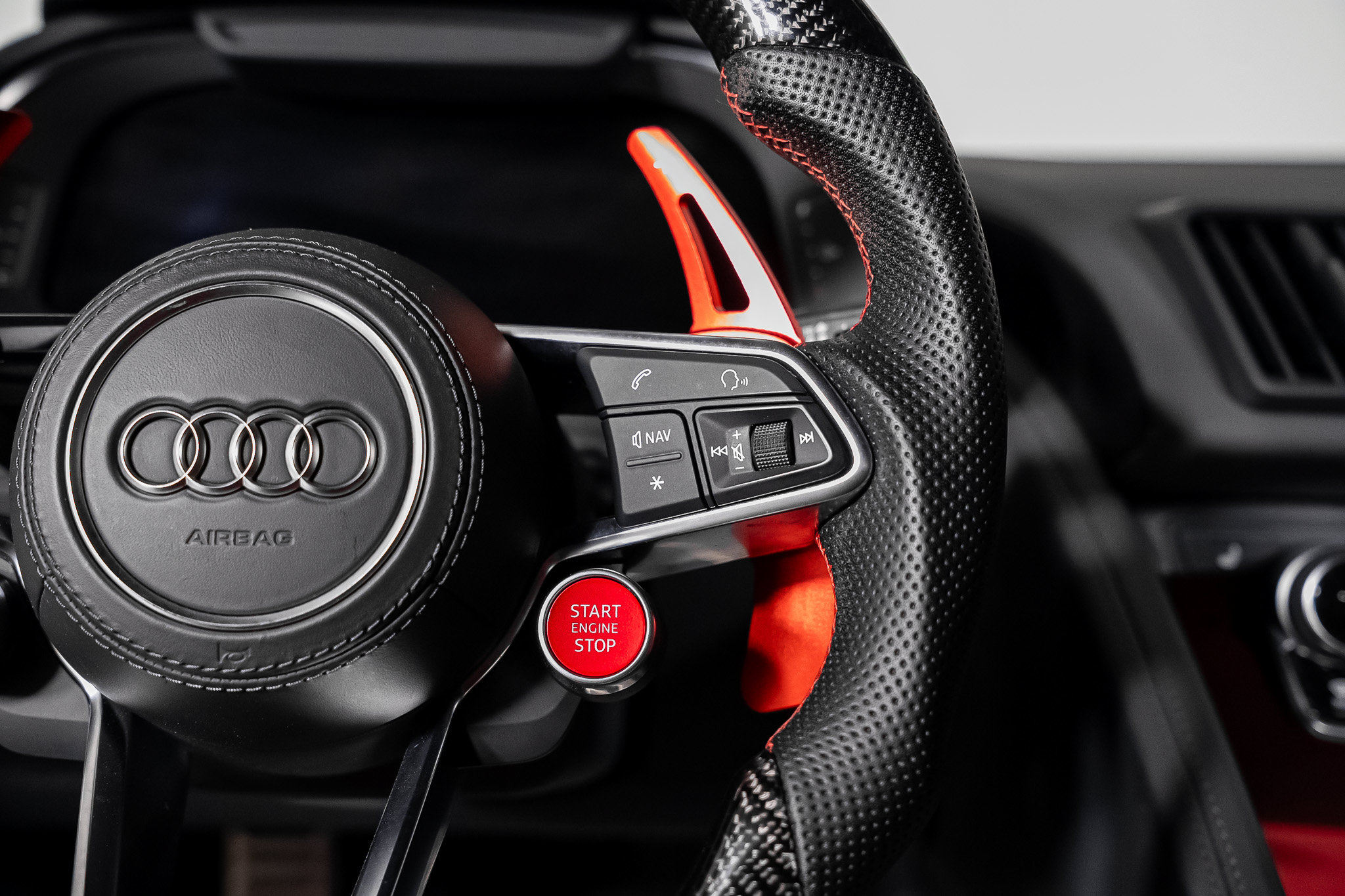 Used 2017 Audi R8 V10 AWD/4WD image 44