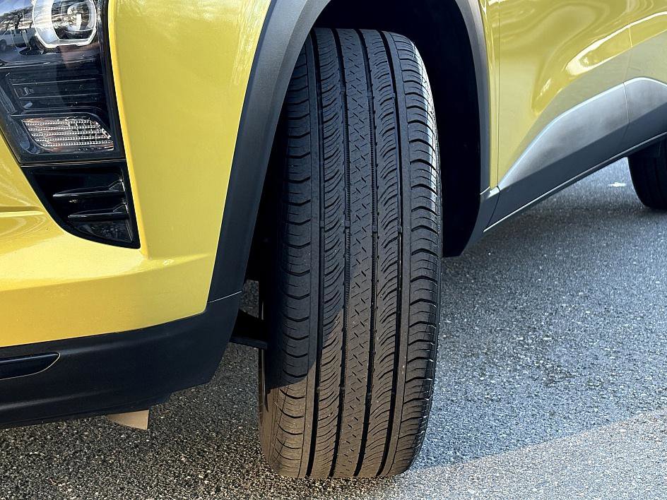 Certified 2024 Chevrolet Trax RS w/ Sunroof Package image 29