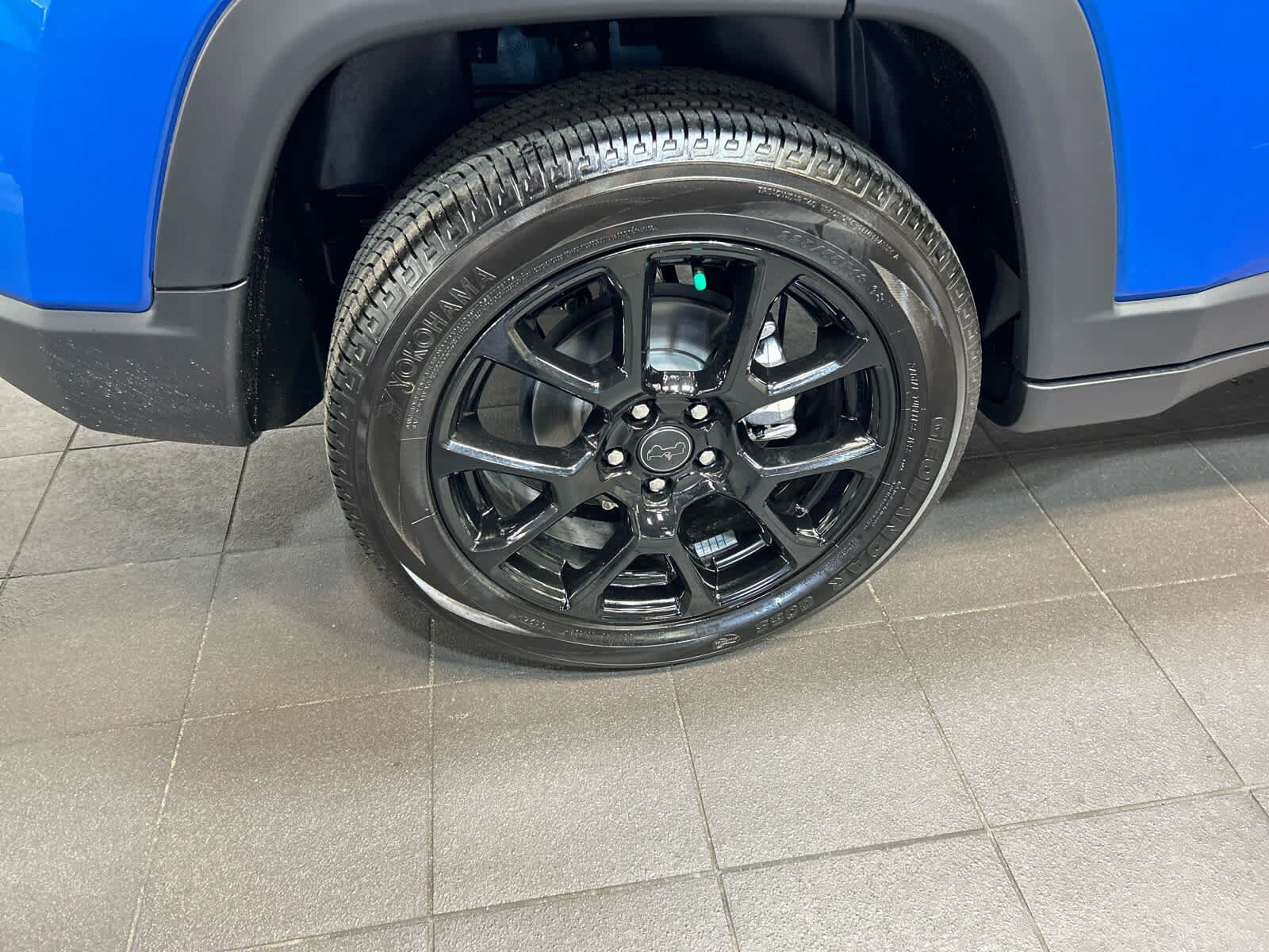 New 2026 Jeep Compass Latitude AWD/4WD image 9