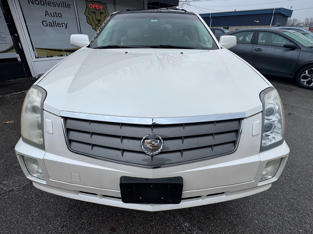 Used 2005 Cadillac SRX V8 w/ Preferred Equipment Group image 10