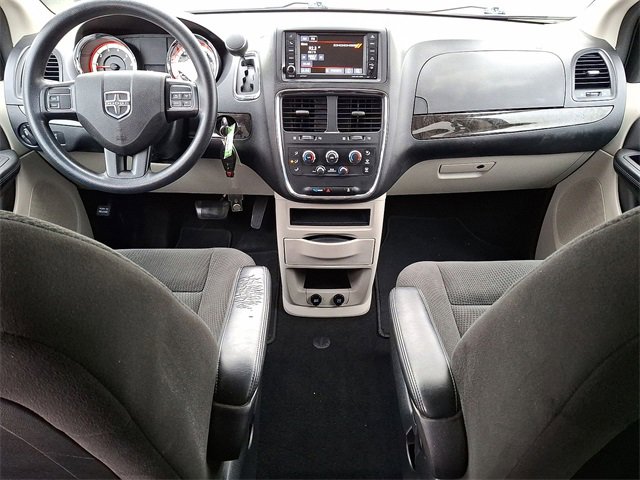 Used 2017 Dodge Grand Caravan SE w/ Power Window Group image 10