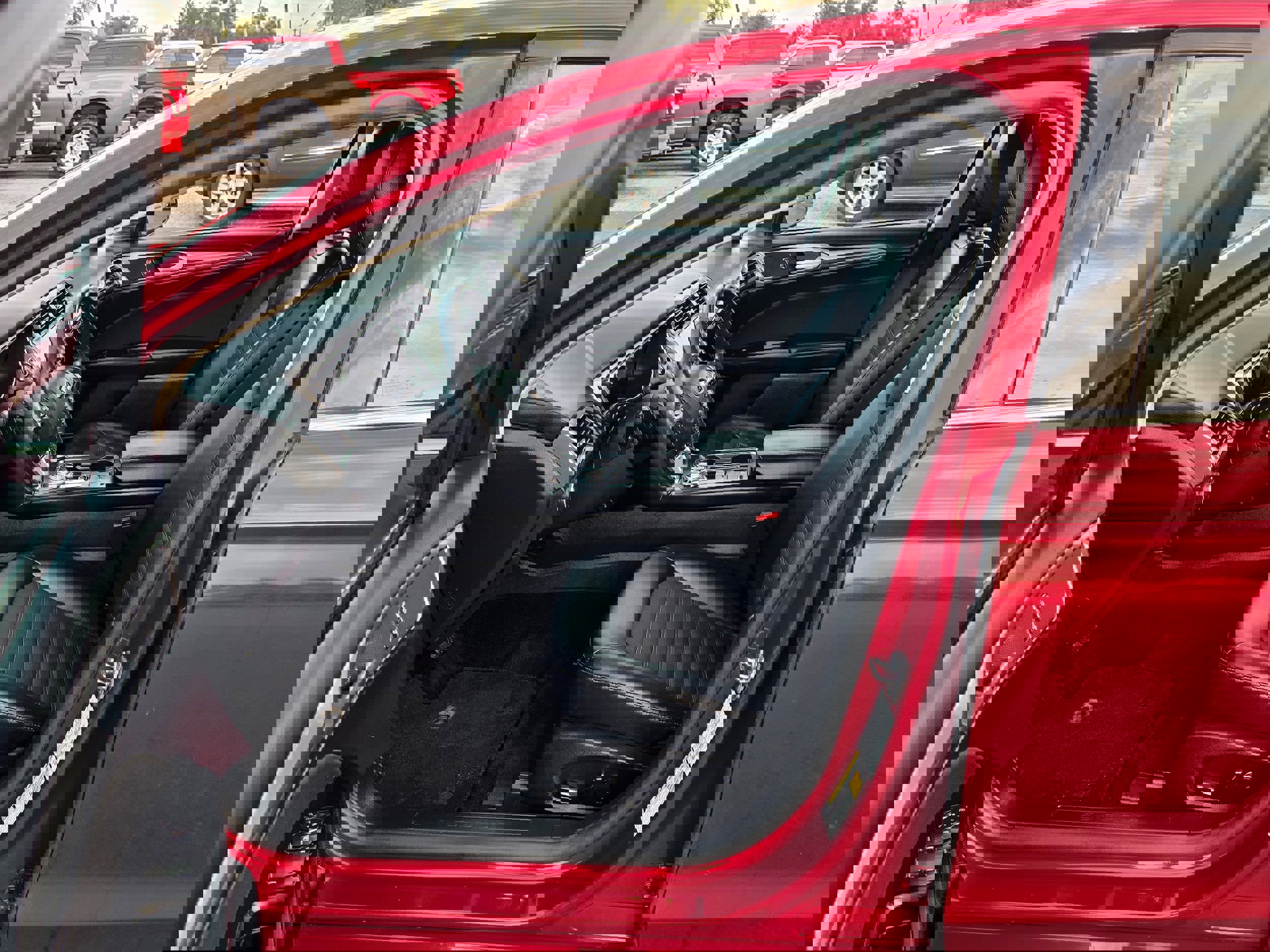 Used 2017 Ford Fusion SE w/ Equipment Group 201A image 13