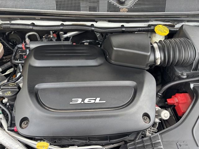 Used 2018 Chrysler Pacifica Touring-L Plus w/ Advanced Safetytec Group image 41