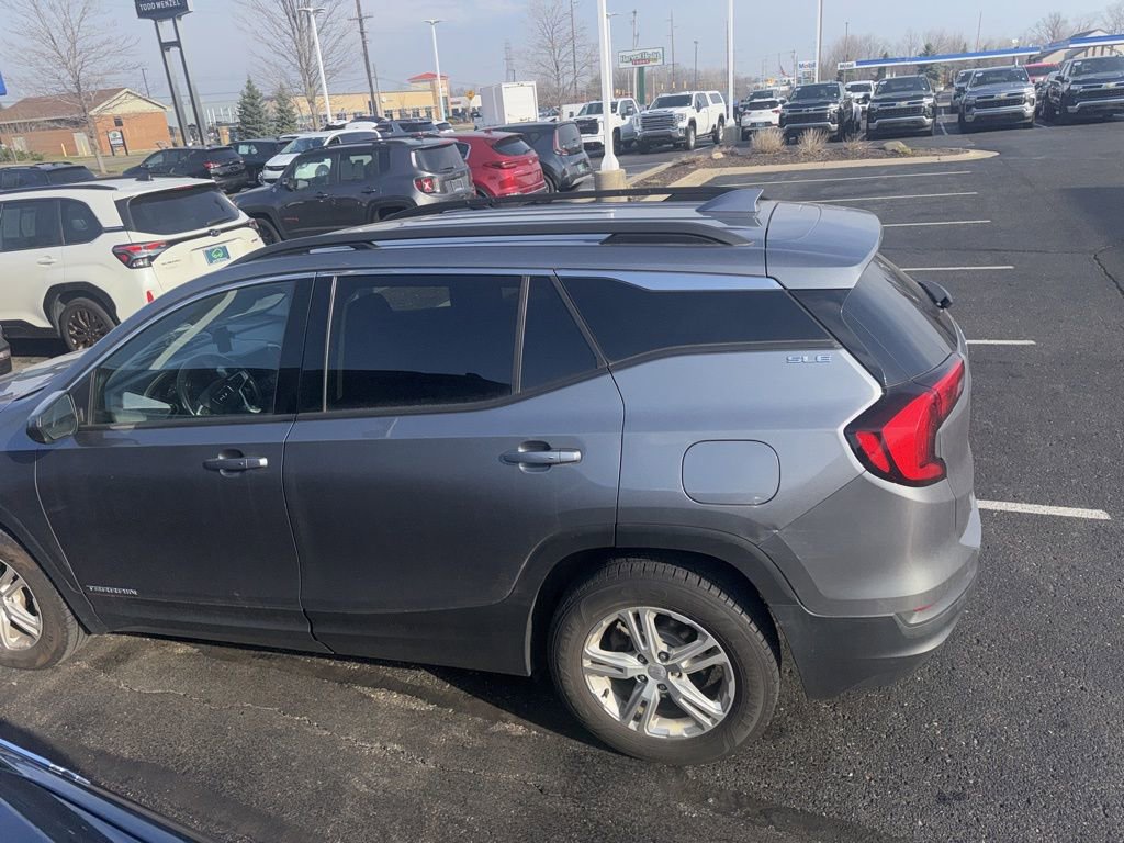 Used 2019 GMC Terrain SLE w/ Driver Convenience Package image 11
