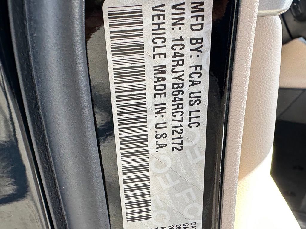 Used 2024 Jeep Grand Cherokee Limited 4xe w/ MOPAR Finishing Package AWD/4WD image 47