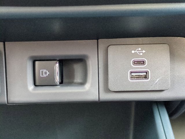 New 2026 Ford Maverick Lobo image 23