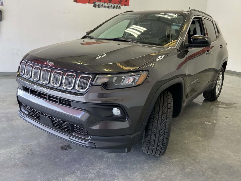 Used 2022 Jeep Compass Latitude w/ Convenience Group image 7