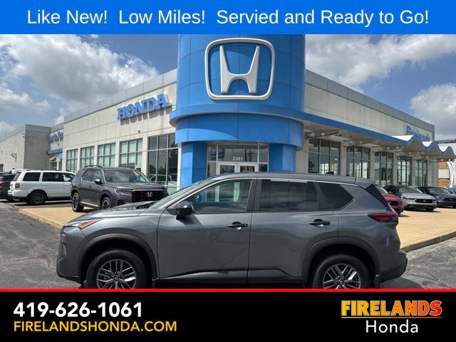 Used 2025 Nissan Rogue S FWD image 1