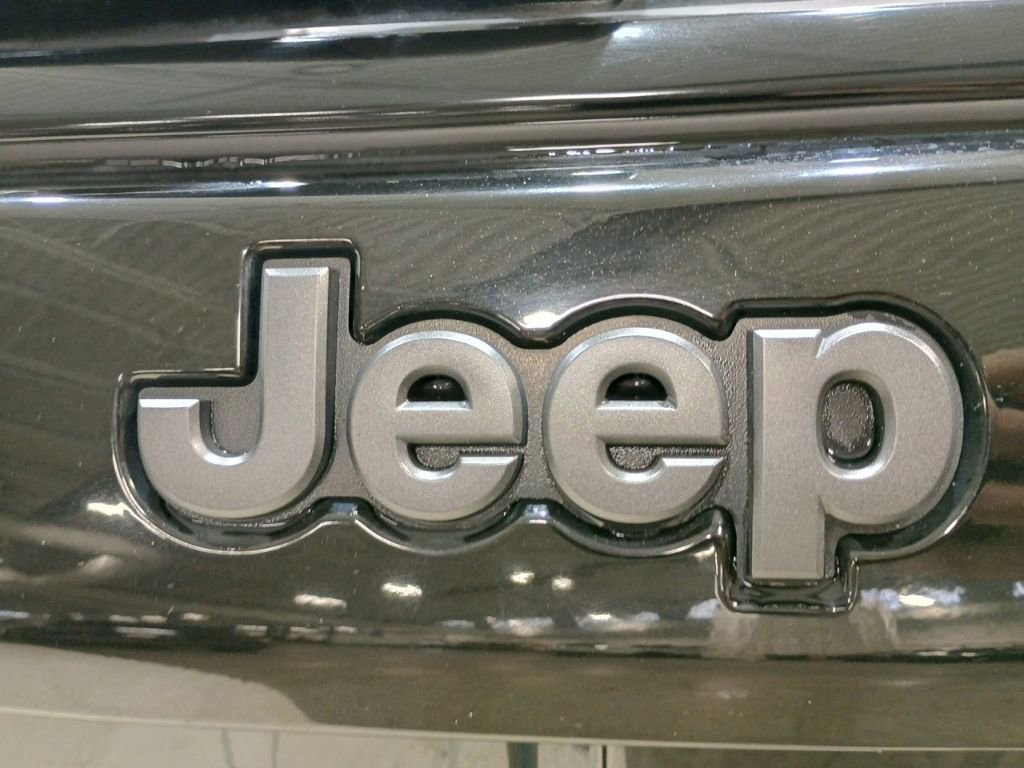 Used 2023 Jeep Compass High Altitude image 7