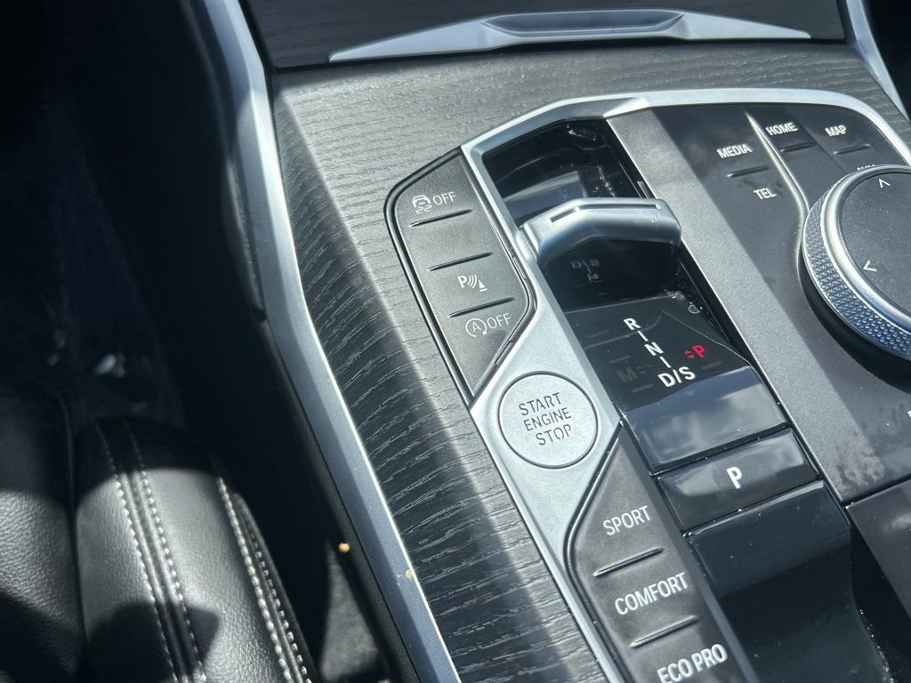 Used 2025 BMW 330i xDrive Sedan image 14